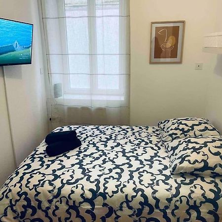 Le P'Tit Stud' Apartment Кастр Екстериор снимка