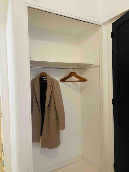 Le P'Tit Stud' Apartment Кастр Екстериор снимка